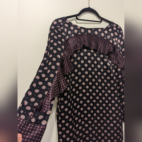 Banana Republic Pattern Silk Dress - Picture 10 of 11